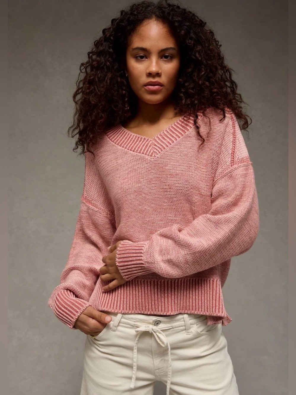 AE WOMEN'S Long Weekend V-Neck Sweater in Canyon Creek